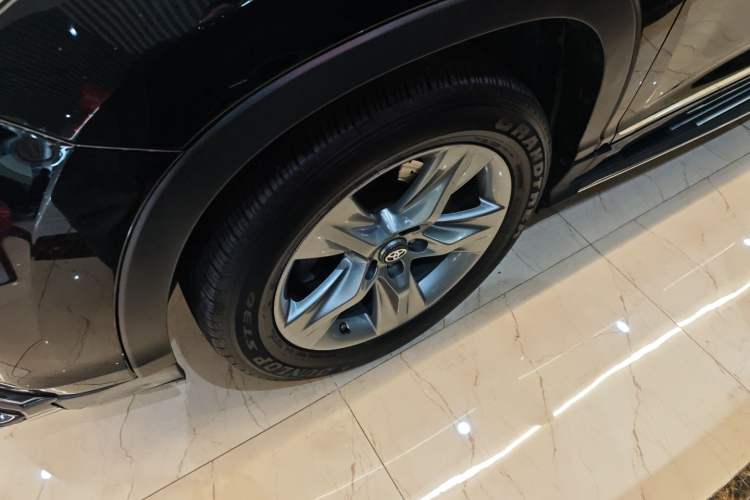 Used Toyota Highlander 2015 2.0T Four-Wheel Drive Luxury Edition 7-Seater