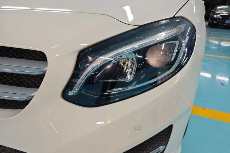 Used Mercedes-Benz B-Class 2015 B 200 Fashion Model
