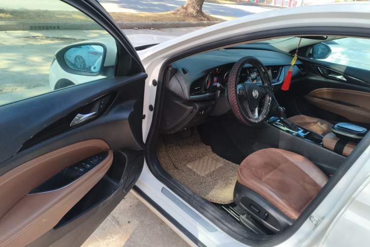 Used Buick Regal 2017 20T Luxury Model