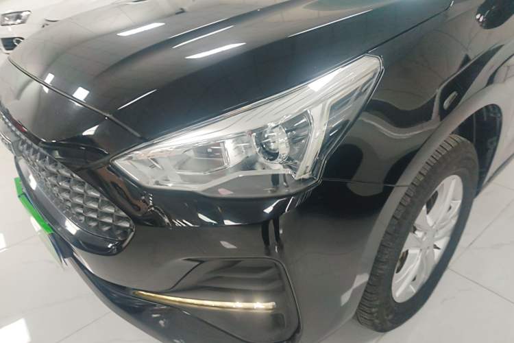 Used Haval M6 2019 1.5T DCT Two-Wheel Drive Value Edition China VI Standard
