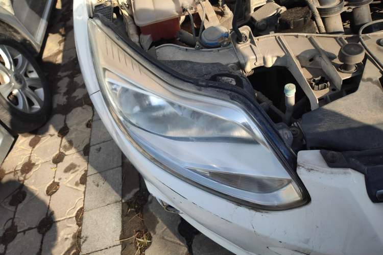 Used Ford Focus 2012 Sedan 1.6L Automatic Fashion Edition