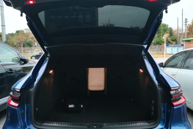 Used Porsche Macan 2017 Macan 2.0T
