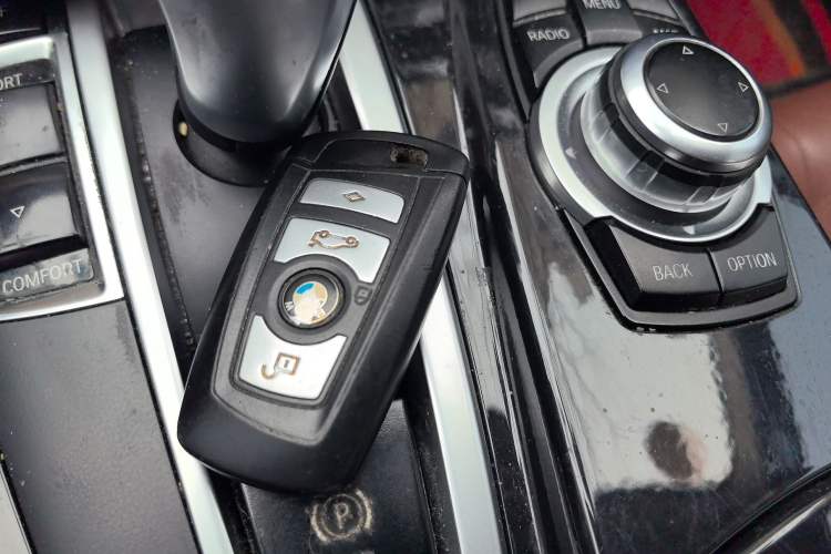 Used BMW 5 Series 2014 520Li Elegant Model