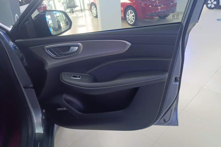 Used Roewe RX5 2020 PLUS 300TGI Automatic Ali National Style Ronglin Edition
