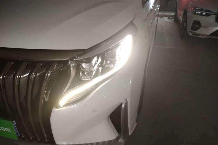 Used GAC Trumpchi M8 2021 Master Series 390T Prestige Edition
