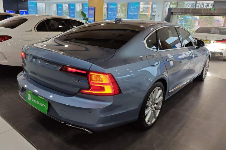 Used Volvo S90 2018 T5 Zhiya Edition
