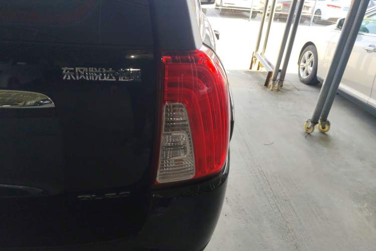 Used Kia Sportage 2013 2.0L Automatic Two-Wheel Drive GL Trim
