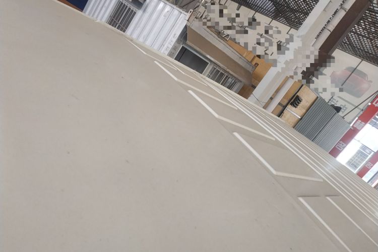 Used SAIC MAXUS Xintu V80 2019 2.5T Classic Model 6-Speed Manual – Aoyuntong Modified Version Short Wheelbase Ultra-Low Roof 5/6 Seats
