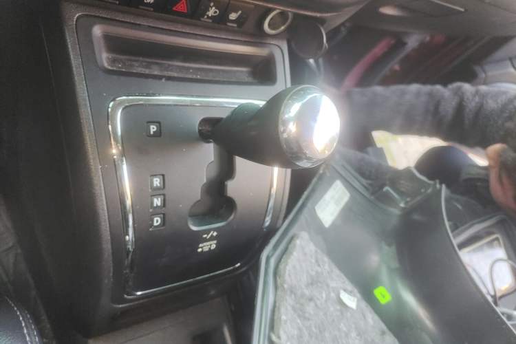 Used  Compass 2012 2.4L Four-Wheel Drive Urban Edition