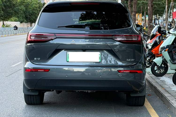 Used Hima AITO M7 2024 1.5T Rear-Drive Plus Version 6 Seats