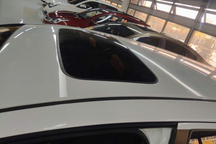 Used Honda Fit 2018 1.5L CVT Comfort Sunroof Version
