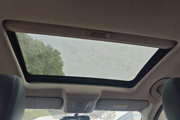 Used Dongfeng Aeolus AX7 2018 Classic 1.6T Automatic Prestige Model
