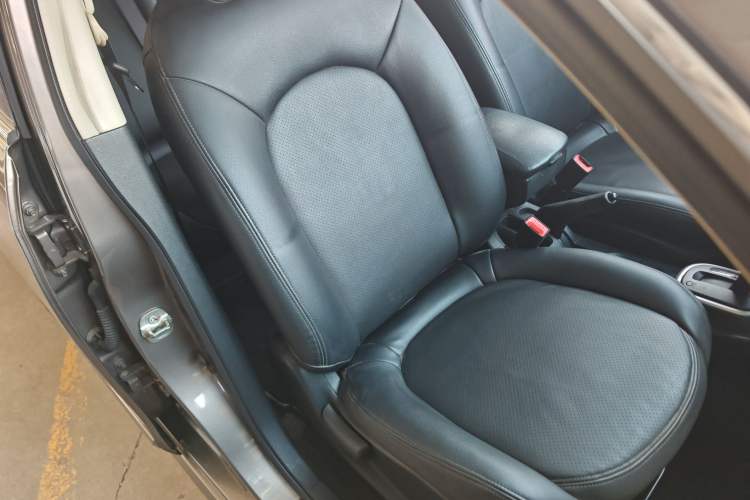 Used Nissan Sylphy 2016 Classic 1.6XE Automatic Leading Edition