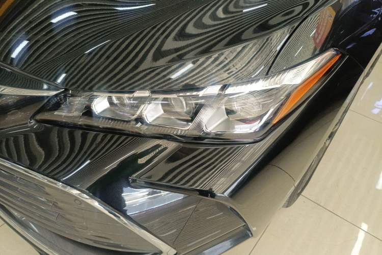 Used Toyota Avalon 2019 2.0L XLE Premium Edition China VI