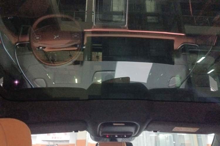 Used XPeng G9 2025 625 Long-Range Max
