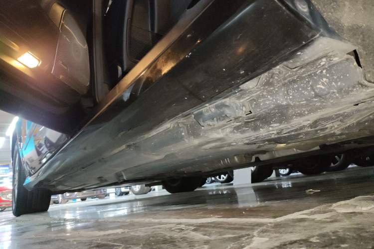 Used Mercedes-Benz R-Class 2014 R 320 4MATIC Business Model
