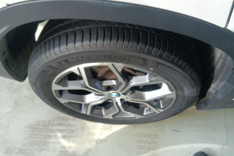 Used BMW X1 2021 Restyled sDrive25Li Leading Edition
