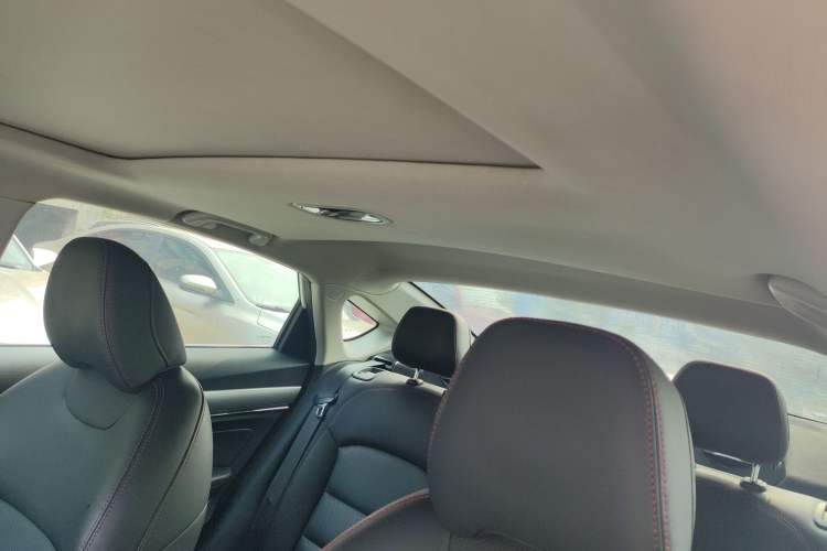 Used Geely Auto Binray 2018 14T CVT Binyi Edition
