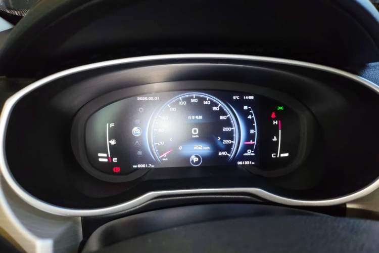 Used Geely Auto Emgrand X7 Sport 2020 1.8TD DCT Two-Wheel Drive Smart Connect 4G-Enabled Version
