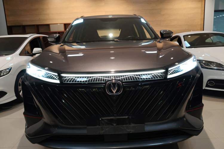 Used Changan CS75 PLUS 2022 Second-Generation 2.0T Automatic Prestige Model
