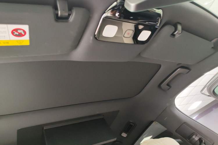 Used Li Auto L9 2022 Max model