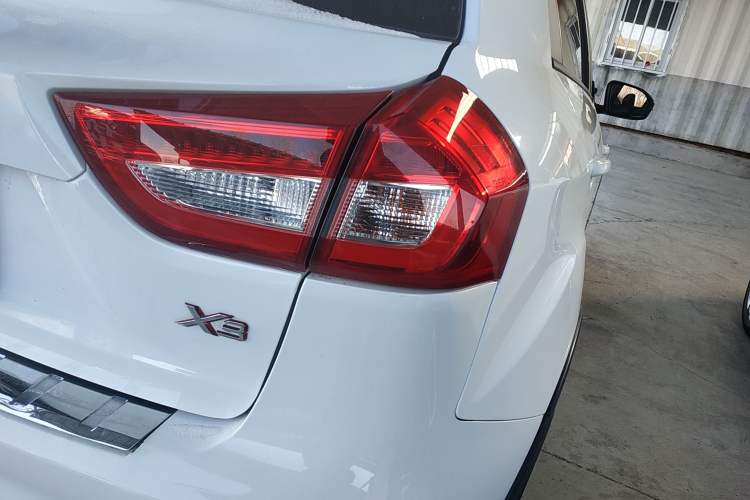 Used Geely Auto Vision X3 2017 1.5L Automatic Prestige Model