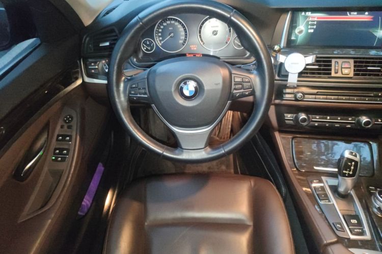 Used BMW 5 Series 2014 525Li Luxury Design Package
