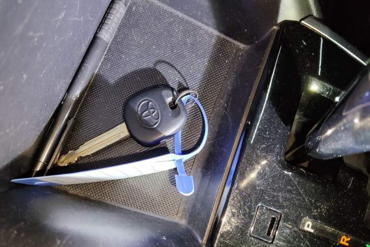 Used Toyota YARiS L 2022 X-Trail 1.5L CVT Luxury PLUS Edition
