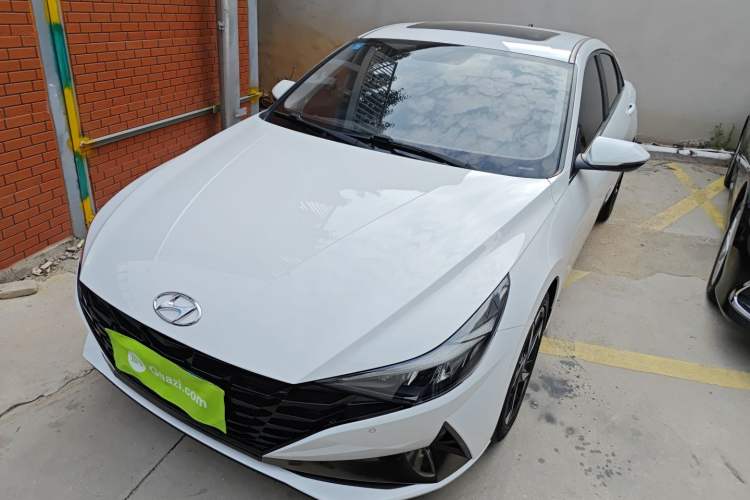 Used Hyundai Elantra 2021 1.5L CVT GLX Elite Edition
