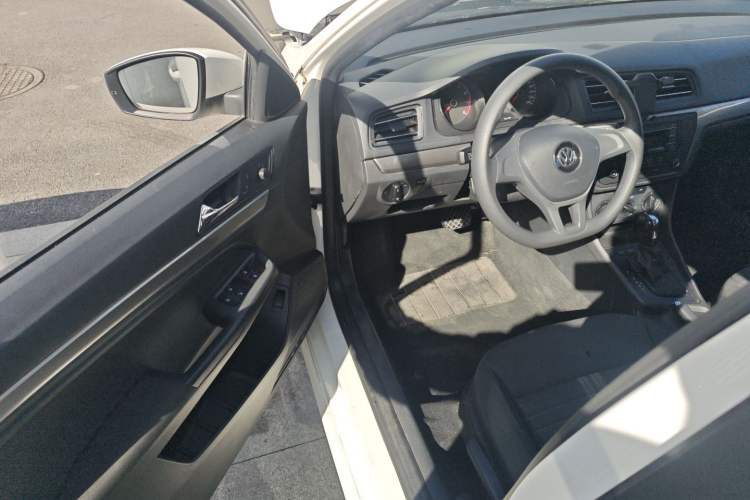 Used Volkswagen Lavida 2019 Lavida Start 1.5L Automatic Trendy Version China VI Standard