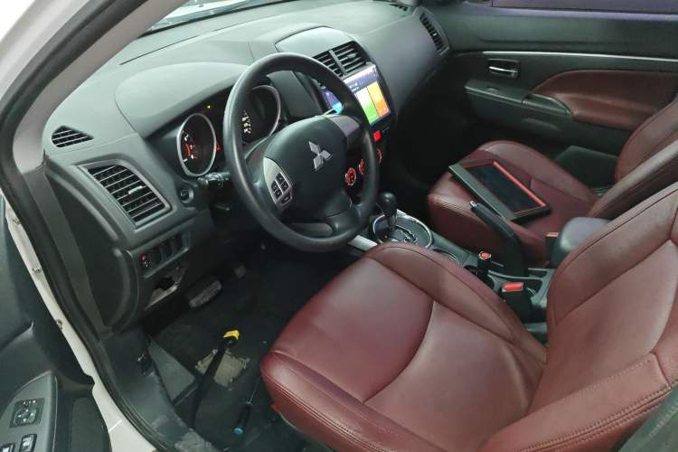 Used Mitsubishi ASX 2013 2.0L CVT Two-Wheel Drive Elite Edition
