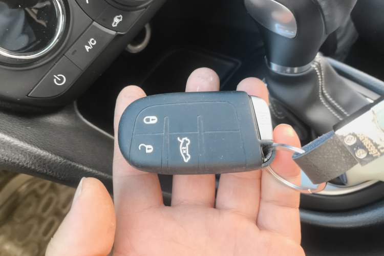 Used Fiat Viaggio 2015 1.4T Automatic Jingxiang Edition