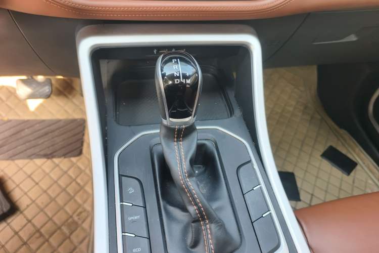 Used Geely Auto Vision X6 2020 1.4T CVT Asian Games Edition