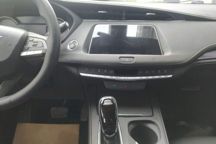 Used Cadillac XT4 2021 28T Two-Wheel Drive Tech Edition
