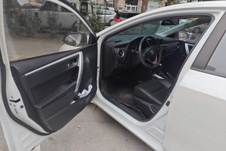 Used Toyota Levin 2017 Revised 185T CVT Elite Edition China V Standard
