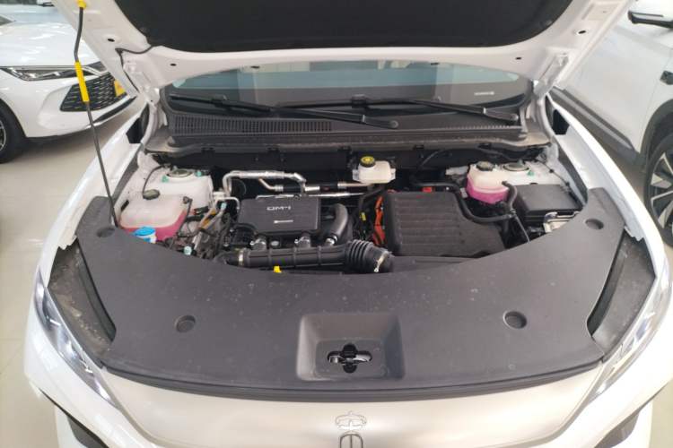 Used BYD Song Pro New Energy 2025 Second-Generation DM-i 75KM Leading Edition
