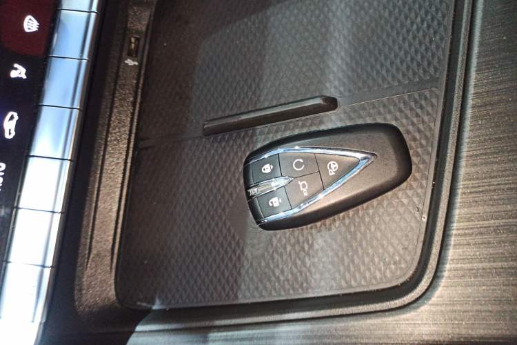 Used Changan UNI-T 2020 1.5T Flagship Version
