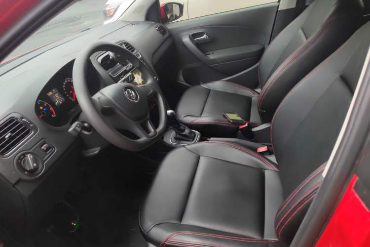 Used Volkswagen Polo 2016 1.4L Automatic Trendy Model
