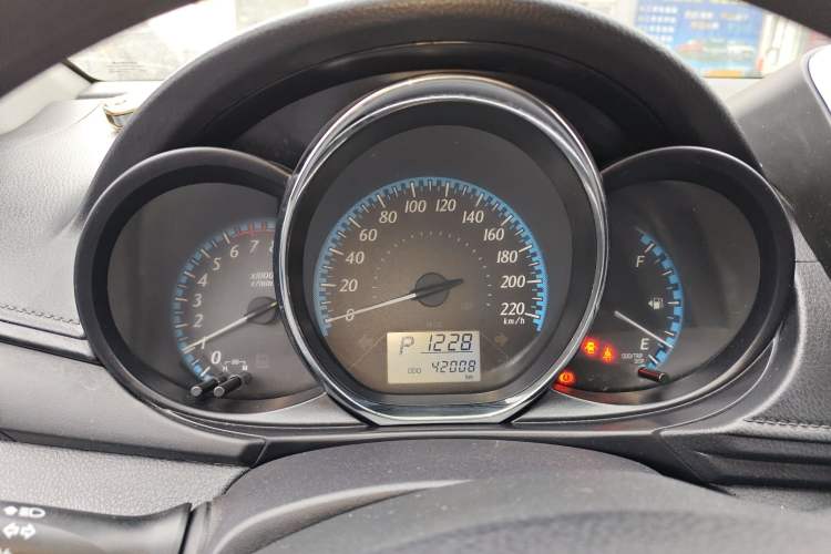 Used Toyota YARiS L 2019 1.5E CVT Dynamic Edition China VI compliant
