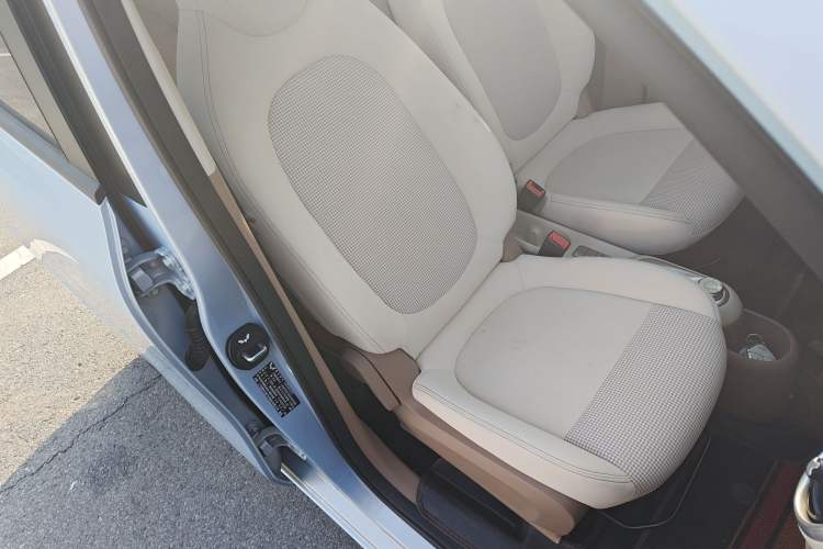 Used Wuling Hongguang MINIEV 2025 Four-Door Version Zhenxiang+ Edition