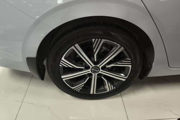 Used Nissan Sylphy 2023 Super Hybrid Electric Drive Ultra-Luxury Model
