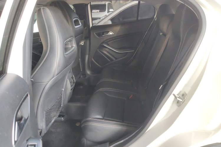 Used Mercedes-Benz GLA 2016 GLA 200 Fashion Model
