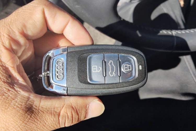 Used Audi A6L 2014 50 TFSI quattro Luxury Model
