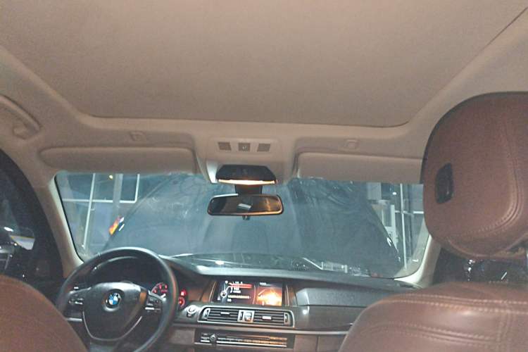 Used BMW 5 Series 2014 525Li Luxury Design Package
