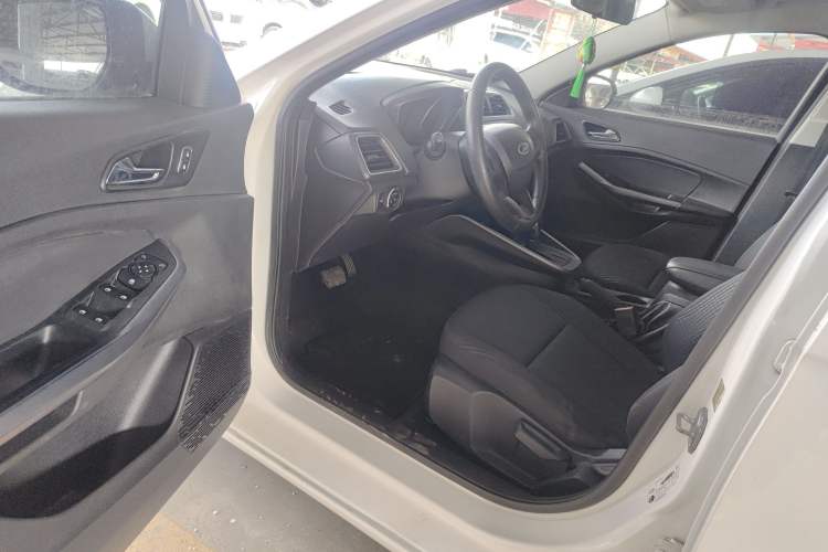 Used Ford Escort 2019 Revised 1.5L Automatic ZhiXiang Version (Tire Pressure Monitoring) China VI Standard