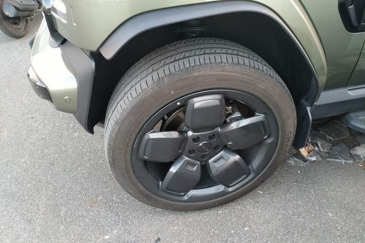 Used  V23 2025 501 Four-Wheel Drive Intelligent Driving Version