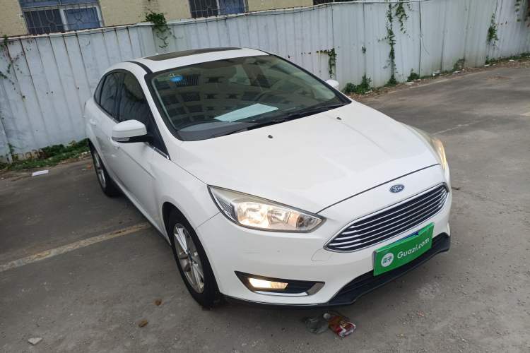 Used Ford Focus 2017 Sedan EcoBoost 180 Automatic Elite Model