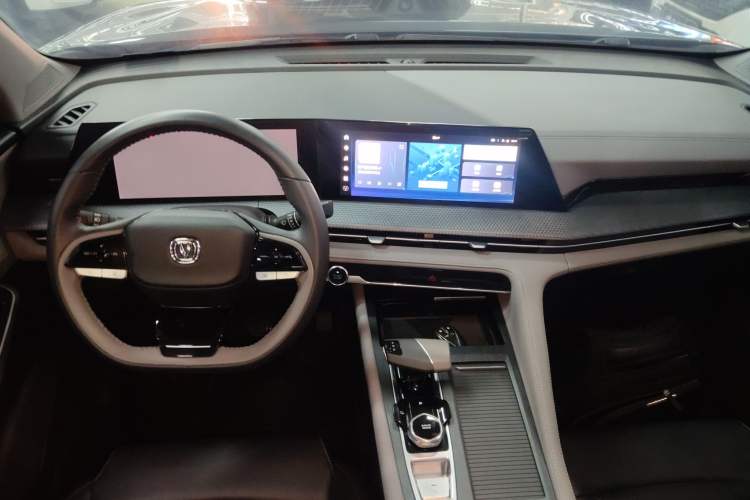 Used Changan CS75 PLUS 2022 Second-Generation 2.0T Automatic Prestige Model
