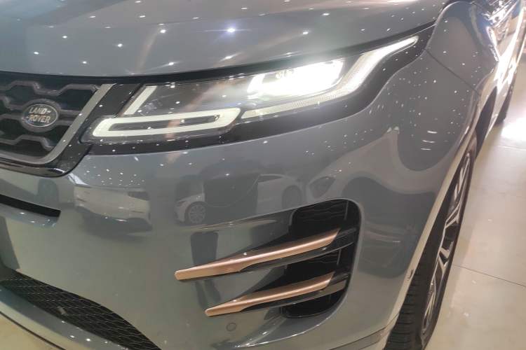 Used Land Rover Range Rover Evoque 2020 249 PS R-DYNAMIC S Sport Edition
