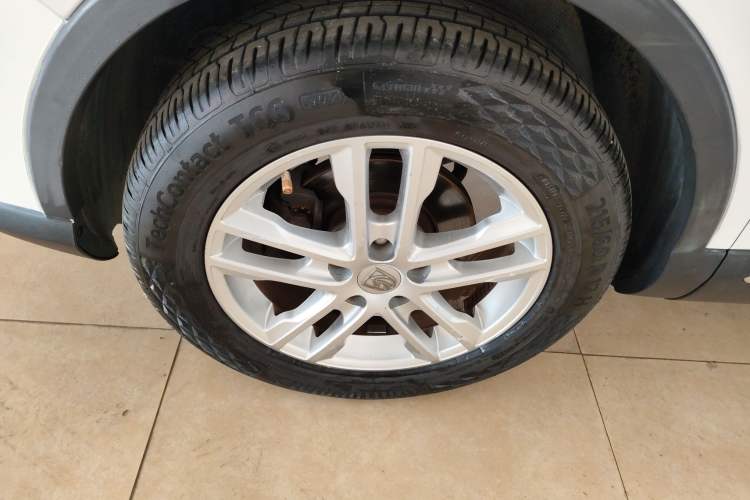 Used Baojun 560 2016 1.8L Manual Elite Version
